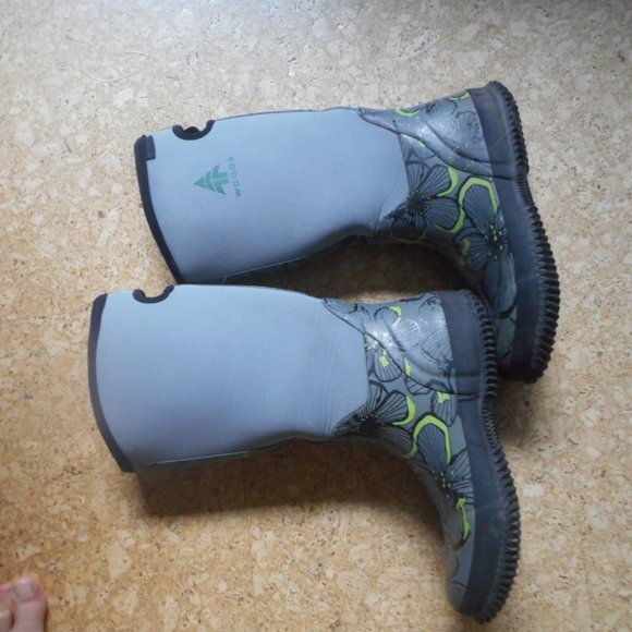 Estate sale - WOODS pull up rain boots size US size women 9 - Picture 1 of 5